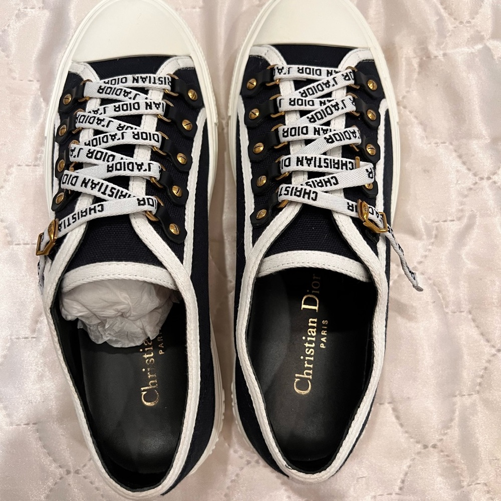 Dior walk n dior sneakers size 38